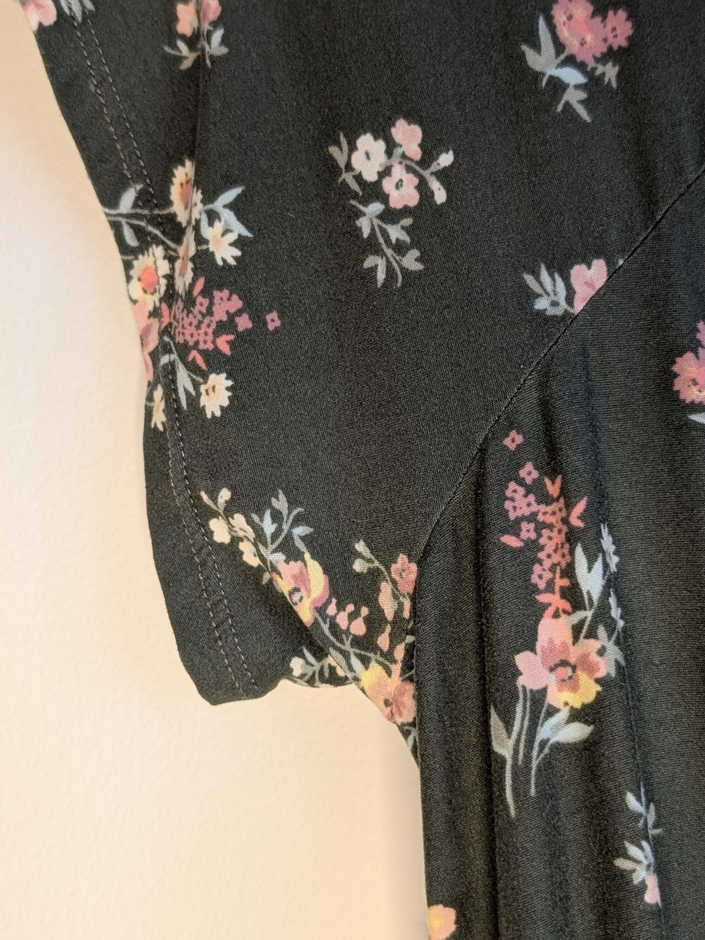 No Boundaries Floral Tiered Babydoll Dress - Picture 4 of 5